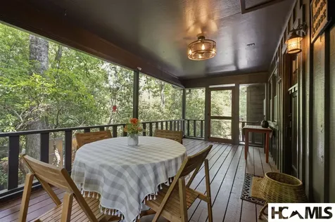 86 Wingina Place Highlands NC 28741