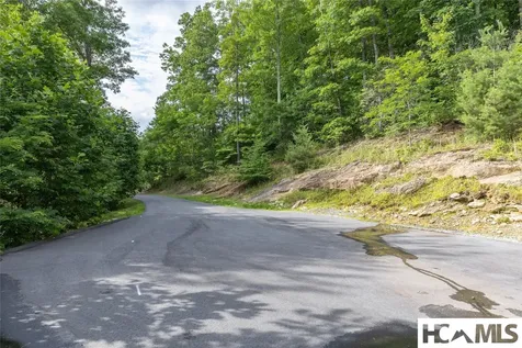 50/50B Winter Green Drive Glenville NC 28736