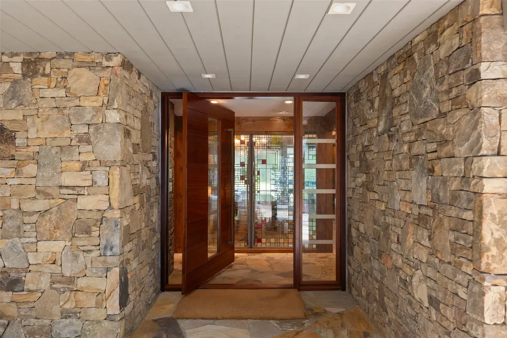 81 Stillmont Circle Cashiers NC 28717