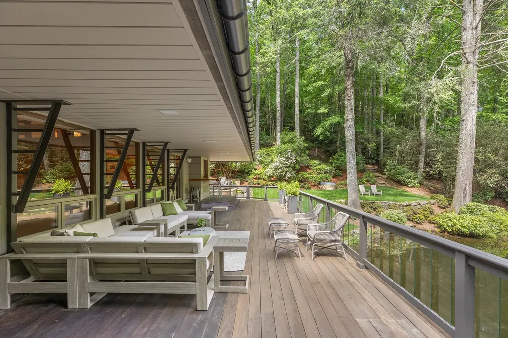 81 Stillmont Circle Cashiers NC 28717