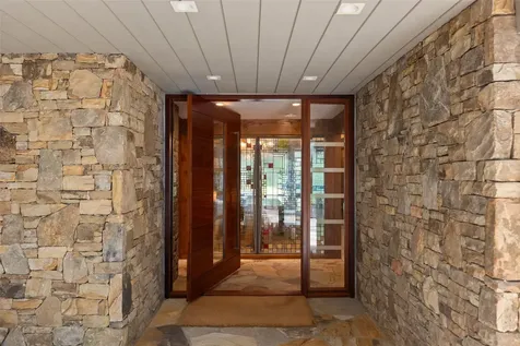 81 Stillmont Circle Cashiers NC 28717