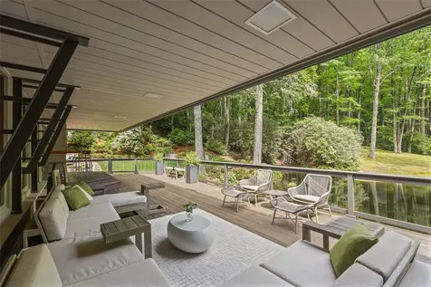81 Stillmont Circle Cashiers NC 28717