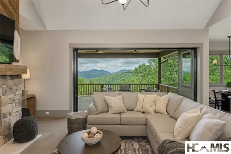 1106 Bridgestone Drive Glenville NC 28736