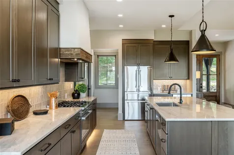 1106 Bridgestone Drive Glenville NC 28736