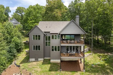 1106 Bridgestone Drive Glenville NC 28736