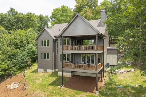 1106 Bridgestone Drive Glenville NC 28736