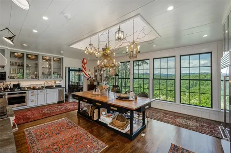 468 Gristmill Ridge Cashiers NC 28717