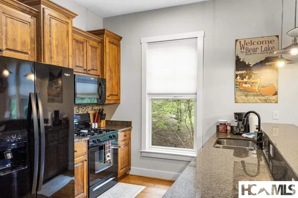 85 Southshore Drive Tuckasegee NC 28783