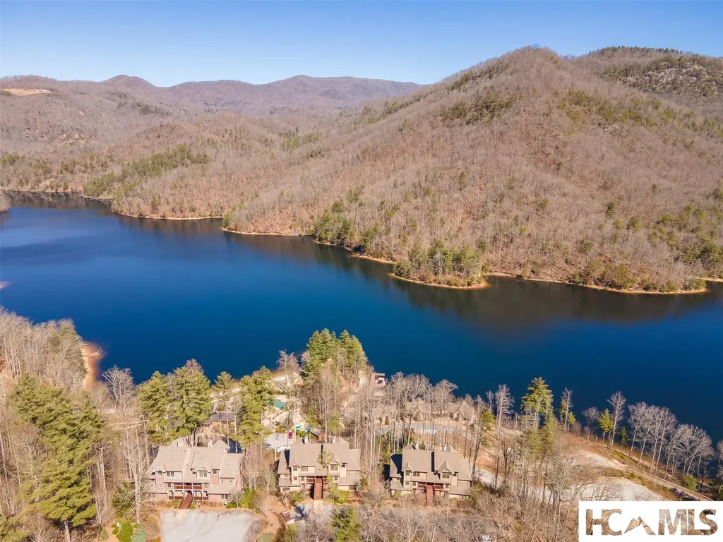 85 Southshore Drive Tuckasegee NC 28783
