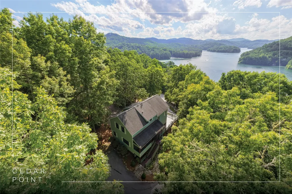 256 Vandora Lane Glenville NC 28736