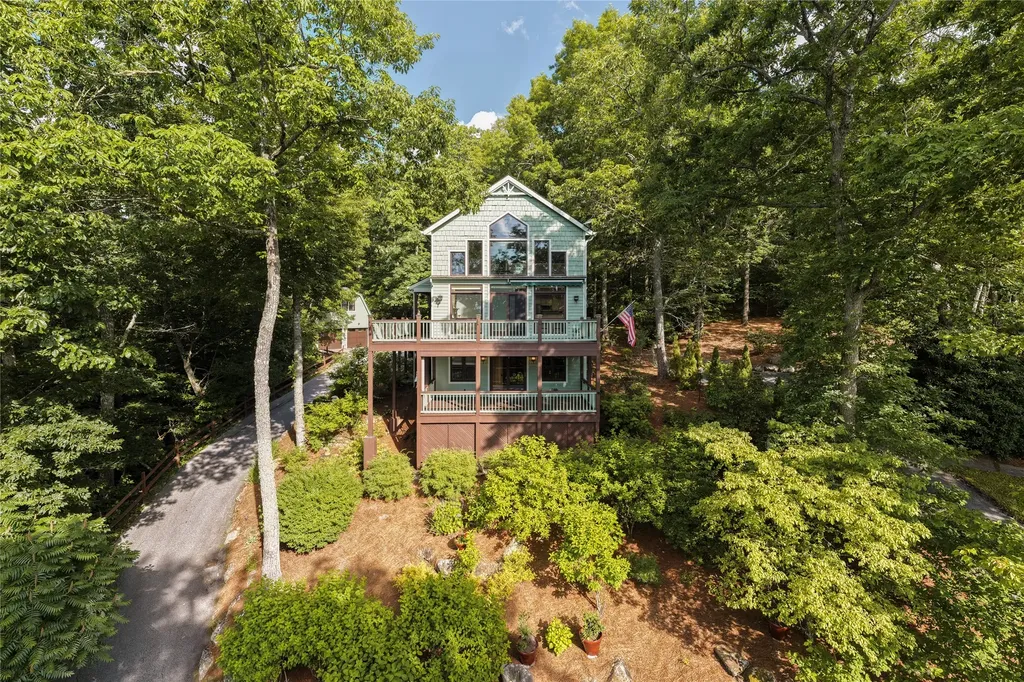 256 Vandora Lane Glenville NC 28736