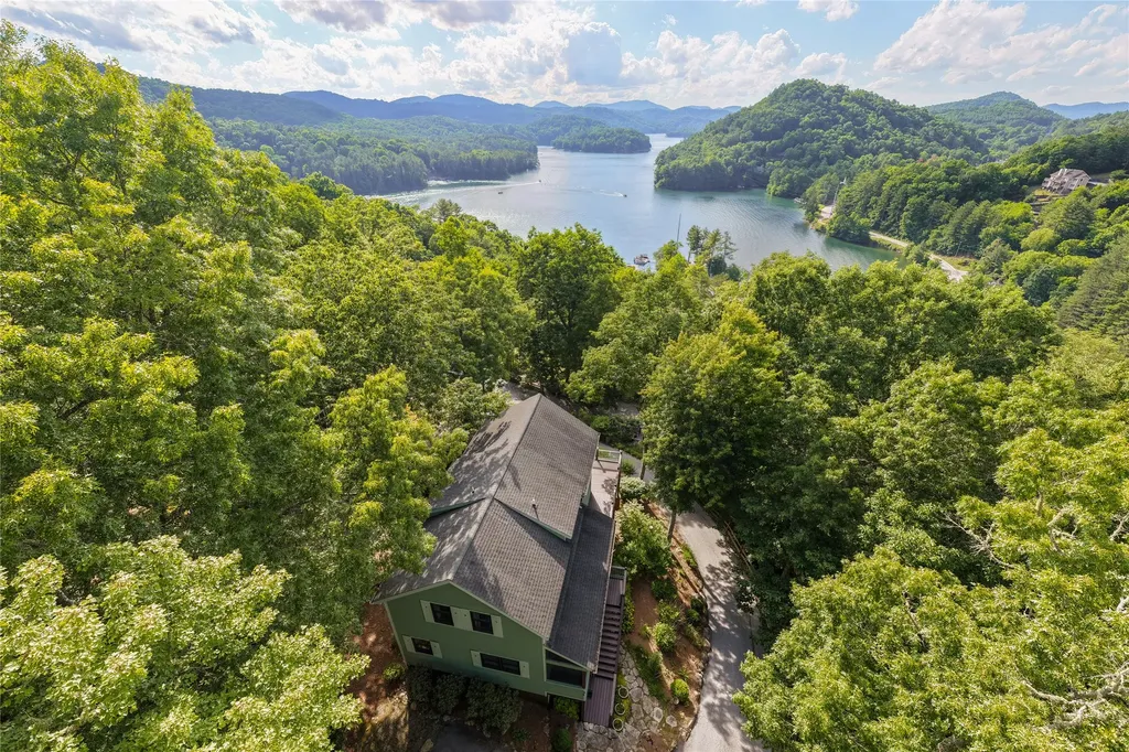 256 Vandora Lane Glenville NC 28736