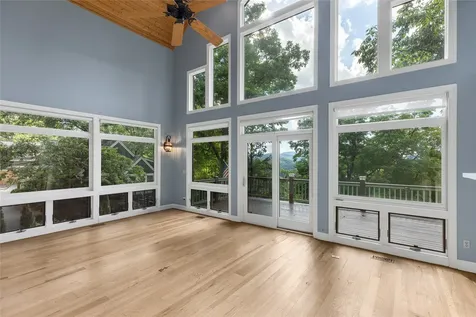 256 Vandora Lane Glenville NC 28736