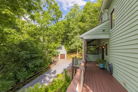 256 Vandora Lane Glenville NC 28736