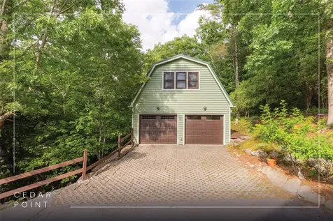 256 Vandora Lane Glenville NC 28736