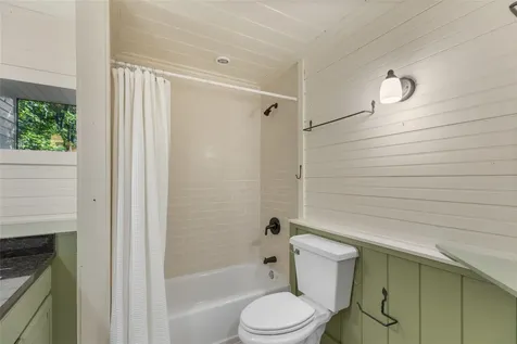 256 Vandora Lane Glenville NC 28736