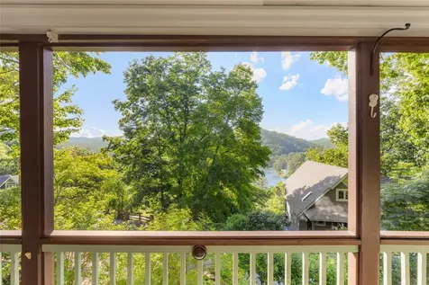 256 Vandora Lane Glenville NC 28736