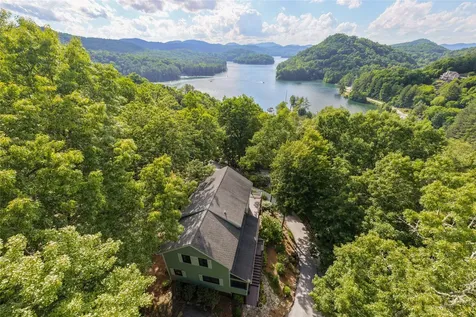 256 Vandora Lane Glenville NC 28736