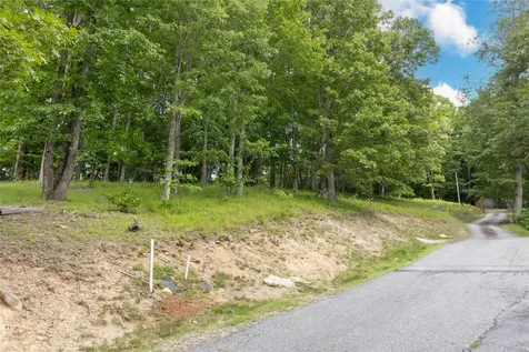 Lot 29 Bullbriar Drive Glenville NC 28736