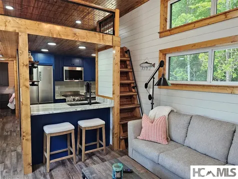 171 Duff Cove Road Brevard NC 28712