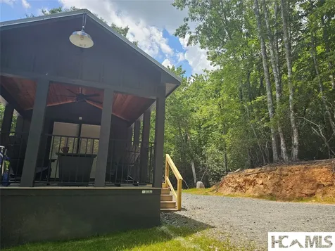 171 Duff Cove Road Brevard NC 28712
