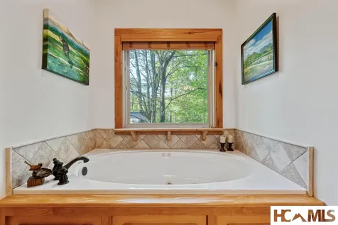 522 Highlands View Road Highlands NC 28741