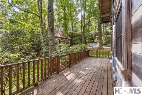 90 Laurel Heights Road Highlands NC 28741