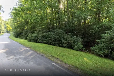 46DR Winding Creek Road Sapphire NC 28774
