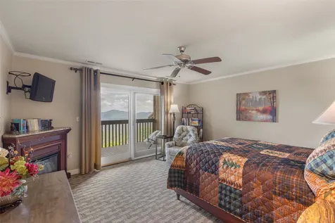 802 Vztop Road Highlands NC 28741