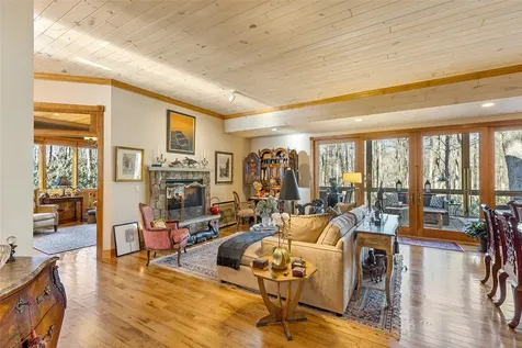 106 Garnet Rock Trail Highlands NC 28741