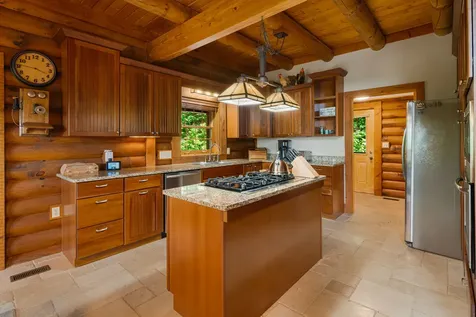 832 Dunloggin Road Cullowhee NC 28723