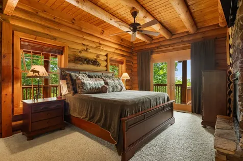 832 Dunloggin Road Cullowhee NC 28723
