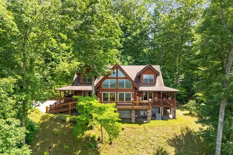 832 Dunloggin Road Cullowhee NC 28723