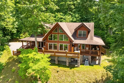 832 Dunloggin Road Cullowhee NC 28723