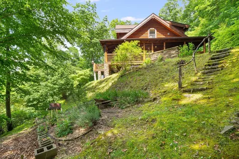 832 Dunloggin Road Cullowhee NC 28723