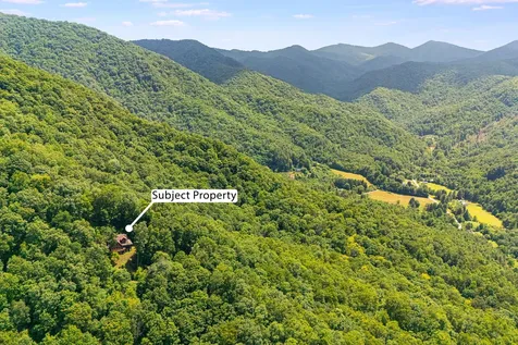 832 Dunloggin Road Cullowhee NC 28723