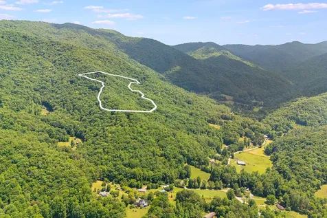832 Dunloggin Road Cullowhee NC 28723