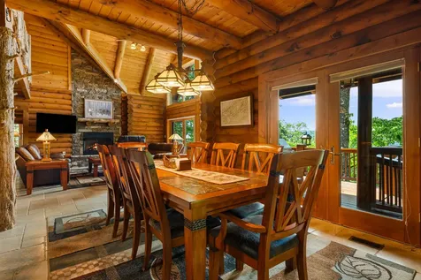 832 Dunloggin Road Cullowhee NC 28723