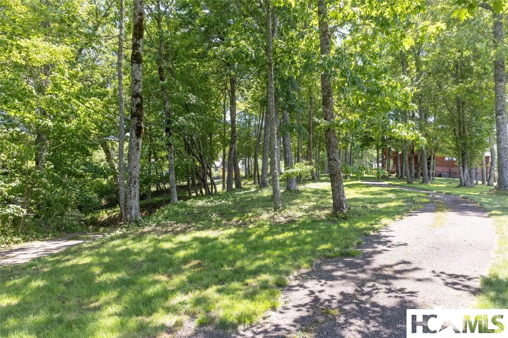 N14 Outpost Trail Glenville NC 28736