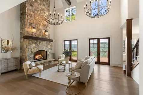 343 Ledgeview Road Cashiers NC 28717