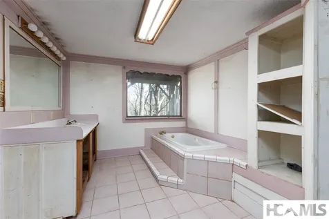 577 Paul Mccoy Road Lake Toxaway NC 28747
