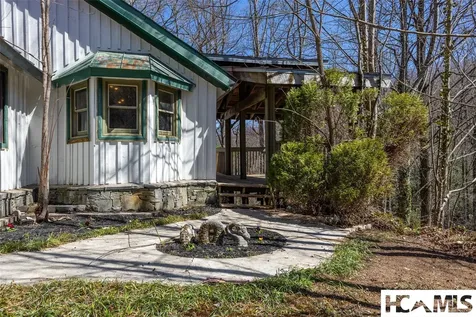 577 Paul Mccoy Road Lake Toxaway NC 28747