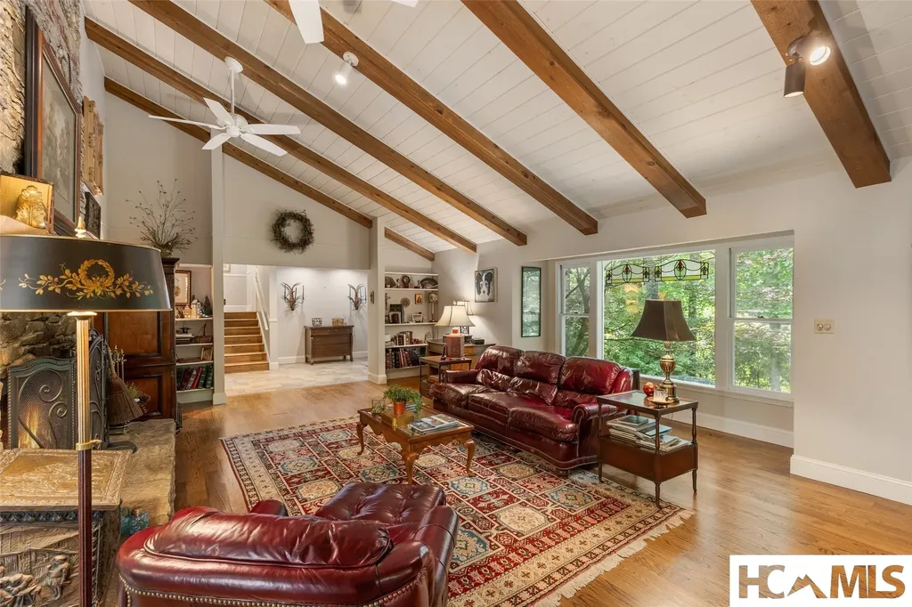 221 Hideaway Trail Highlands NC 28741