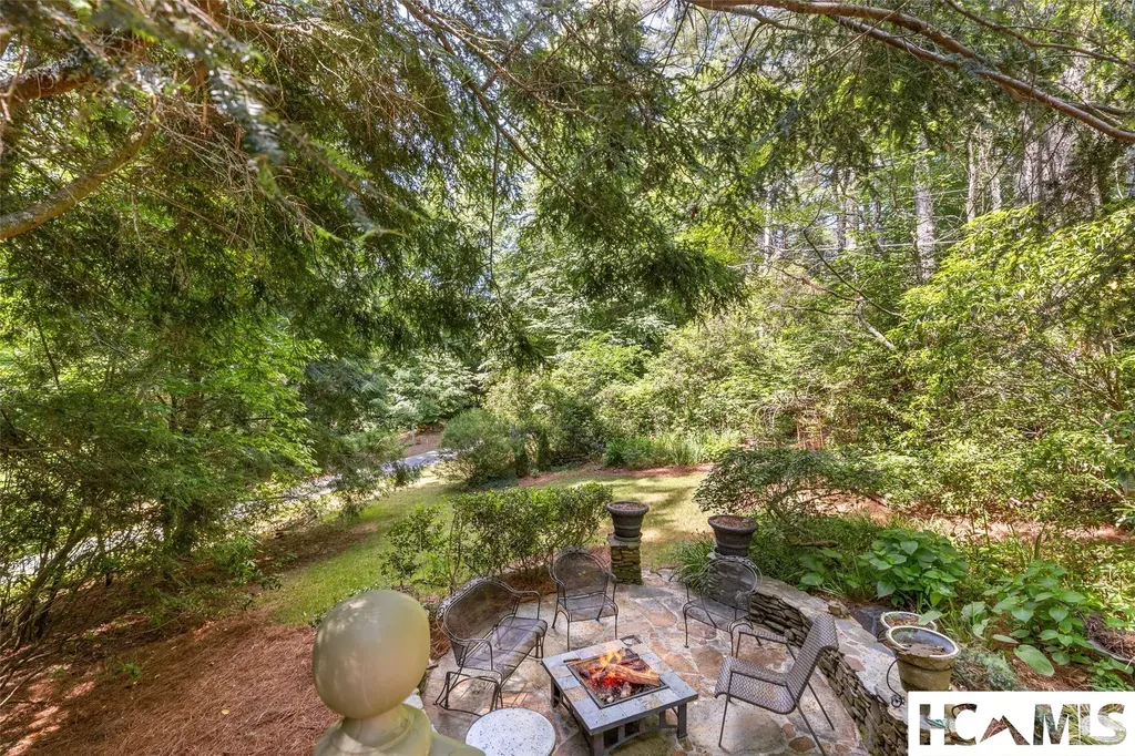 221 Hideaway Trail Highlands NC 28741