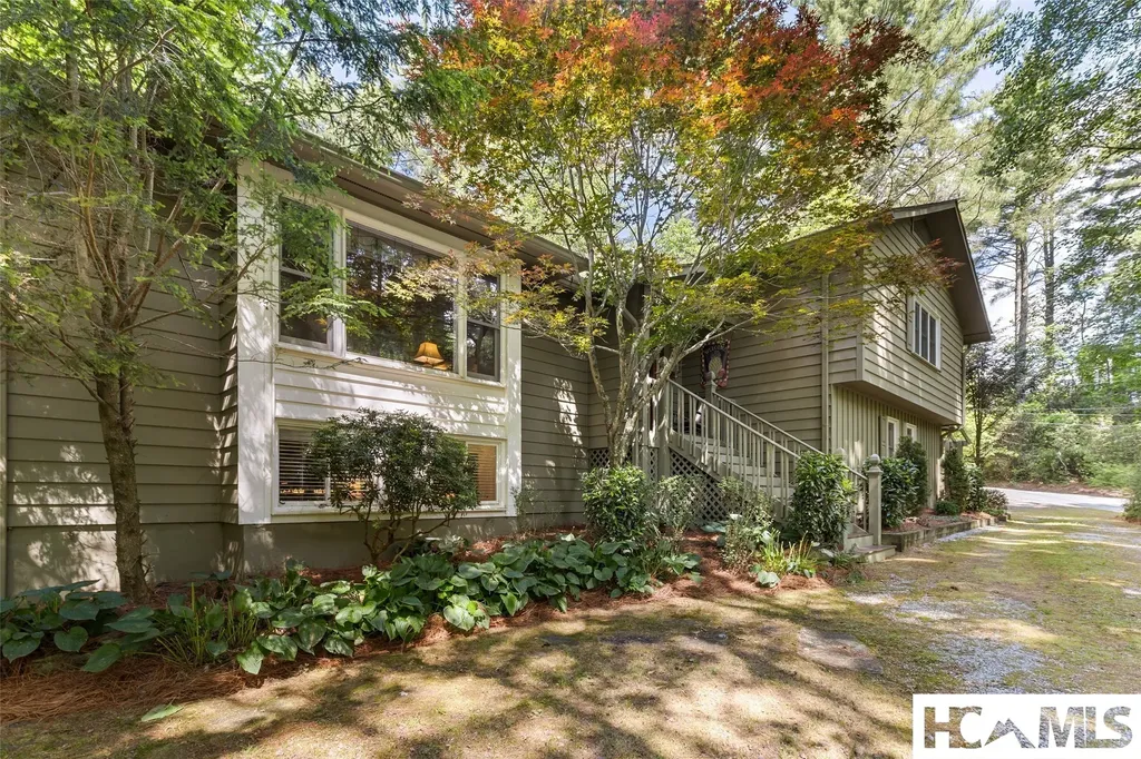 221 Hideaway Trail Highlands NC 28741