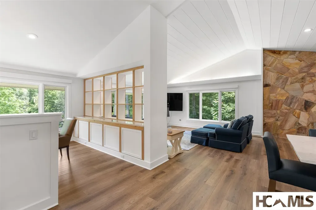54 Deer Run Highlands NC 28741