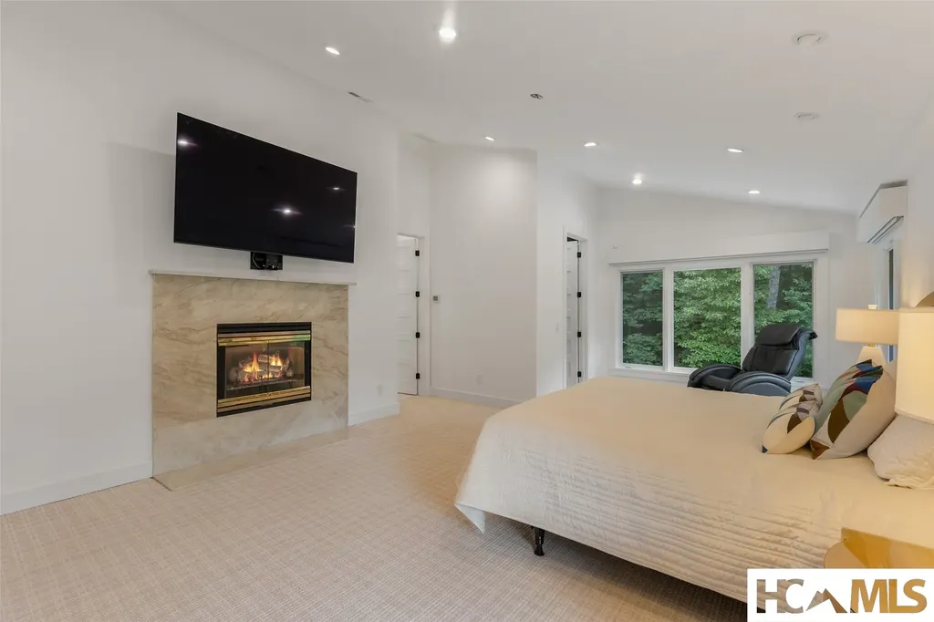 54 Deer Run Highlands NC 28741