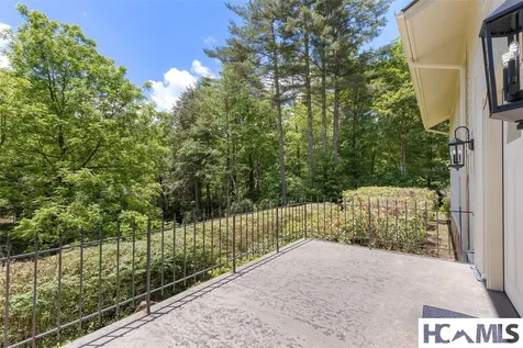 54 Deer Run Highlands NC 28741