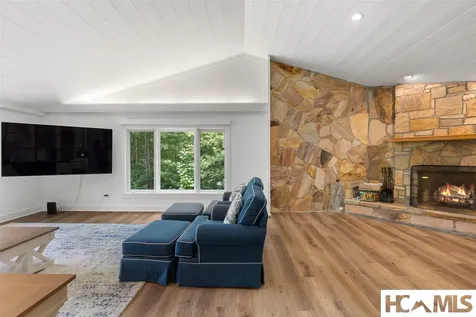 54 Deer Run Highlands NC 28741