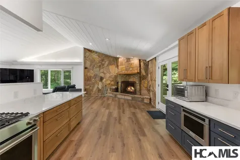 54 Deer Run Highlands NC 28741